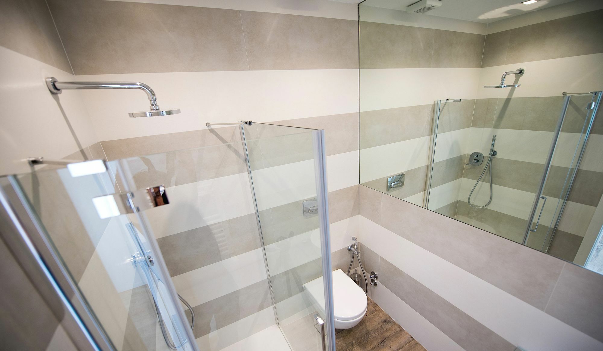 Vatican Kalasa Suite & Deluxe Rome Luaran gambar
